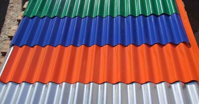 Color coated corrugated board