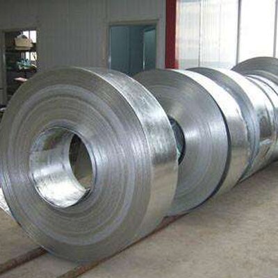 Factory produces galvanized steel strip