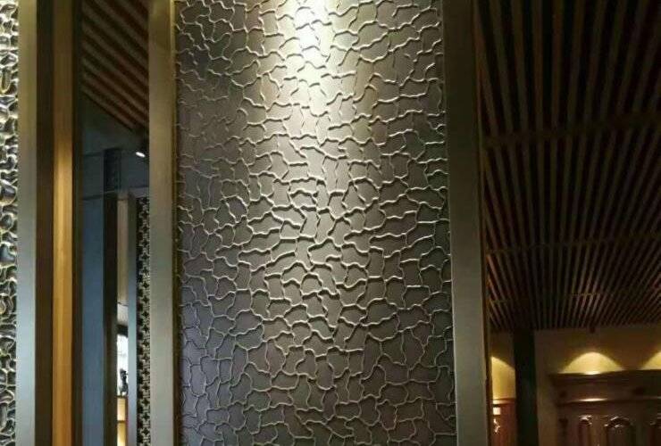 Stainless steel embossed screen sheet