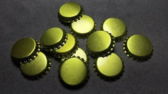 Beverage bottle caps