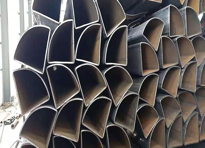 Irregular straight seam welded pipe