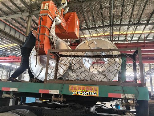 ral7016 PVDF Color Coated Steel Coils transportation