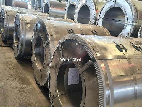 Packaging of galvanized steel coils