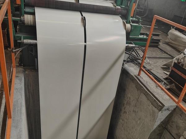 Production of 627mm wide color coated galvanized steel strip