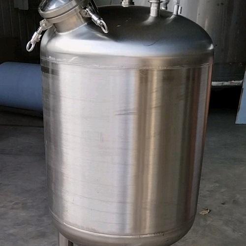 Low carbon SS 304 welded stainless steel tank Low carbon SS 304 welded stainless steel tank