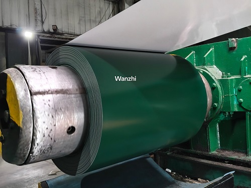 Singapore 155 tons RAL6005 color-coated steel coils are in production. Singapore 155 tons RAL6005 color-coated steel coils are in production.