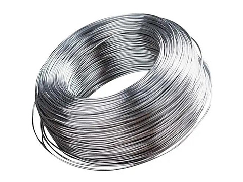 Stainless steel wire is a round or flat wire material produced by drawing stainless steel as the raw material